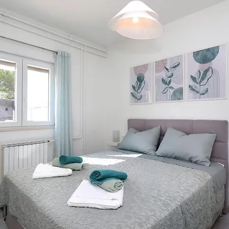 Holiday home House Luni *