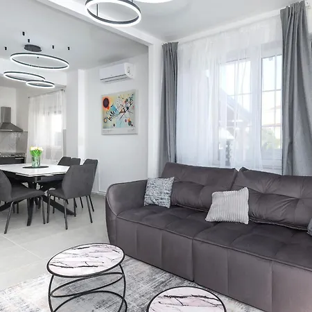 House Luni Holiday home Brodarica (Sibenik-Knin)